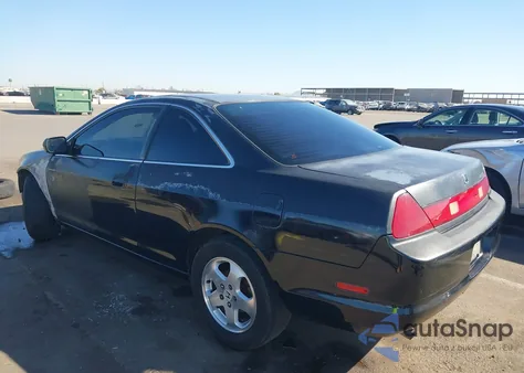 2000 Honda Accord 3.0 Ex from USA, damaged, VIN 1HGCG2252YA000926